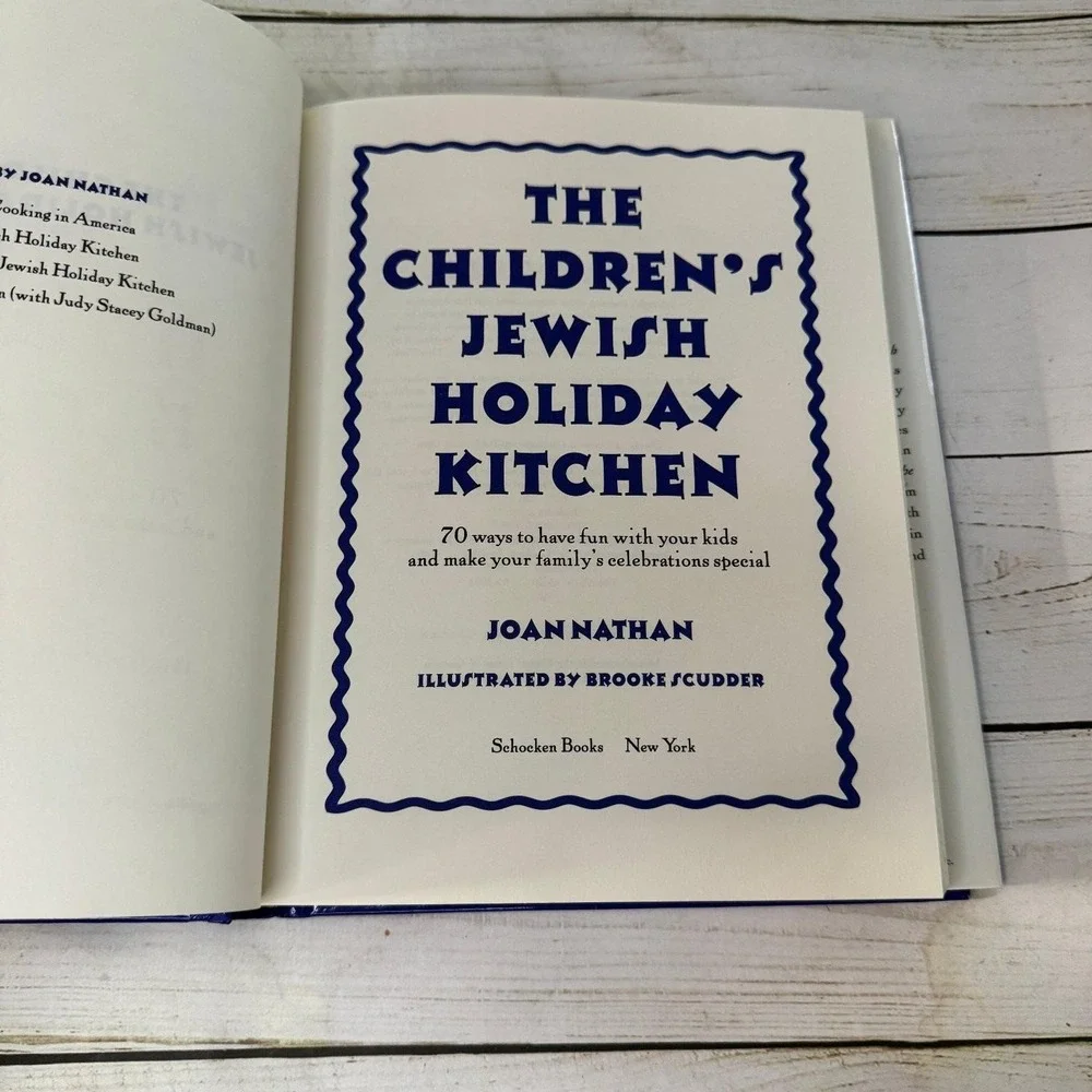 Children's Jewish Holiday Kitchen Joan Nathan 1995 Illustrated Cookbook Schocken